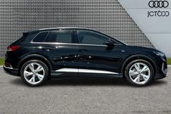 AUDI  Q4 Photo 4