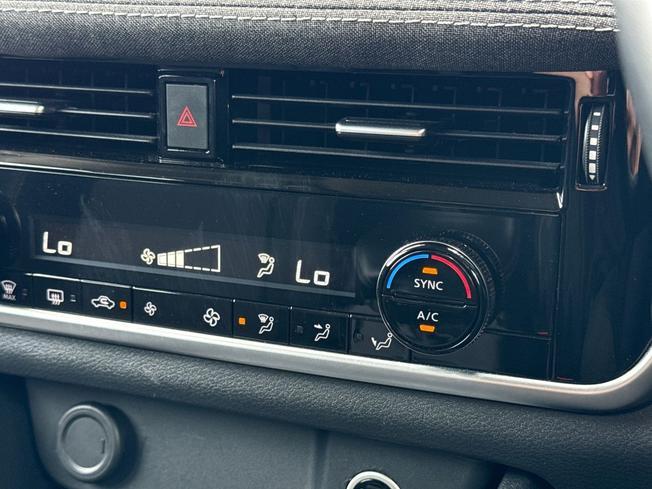 NISSAN Qashqai Photo 48