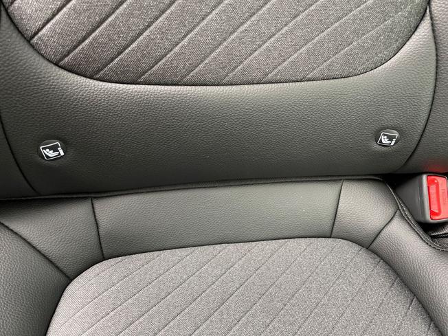 KIA Stonic Photo 33