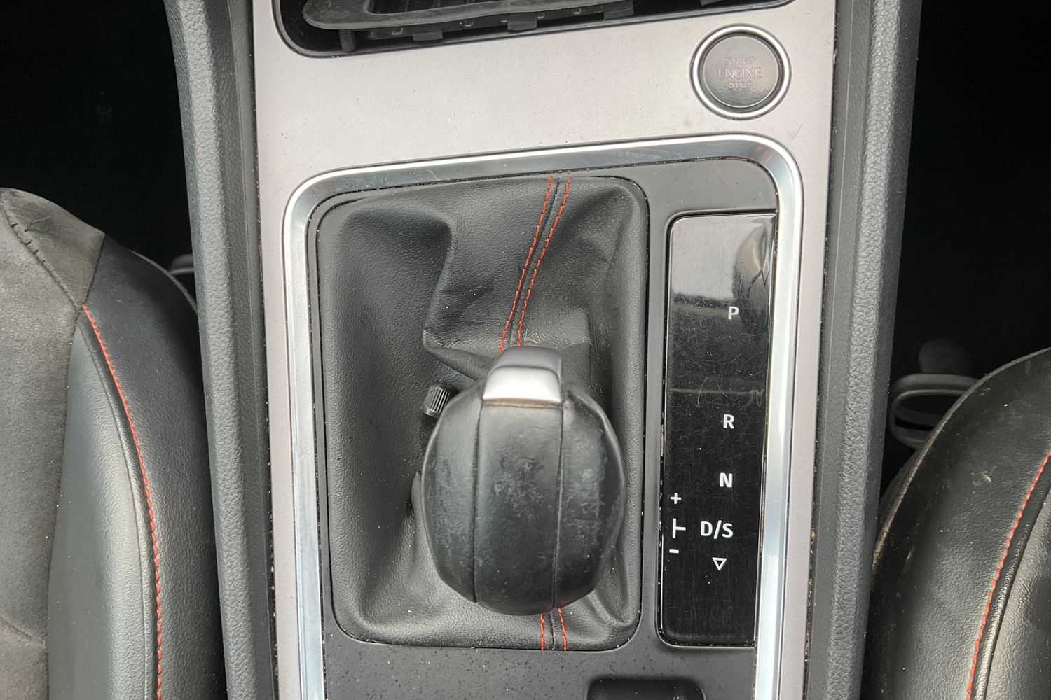 SEAT ATECA Photo 28