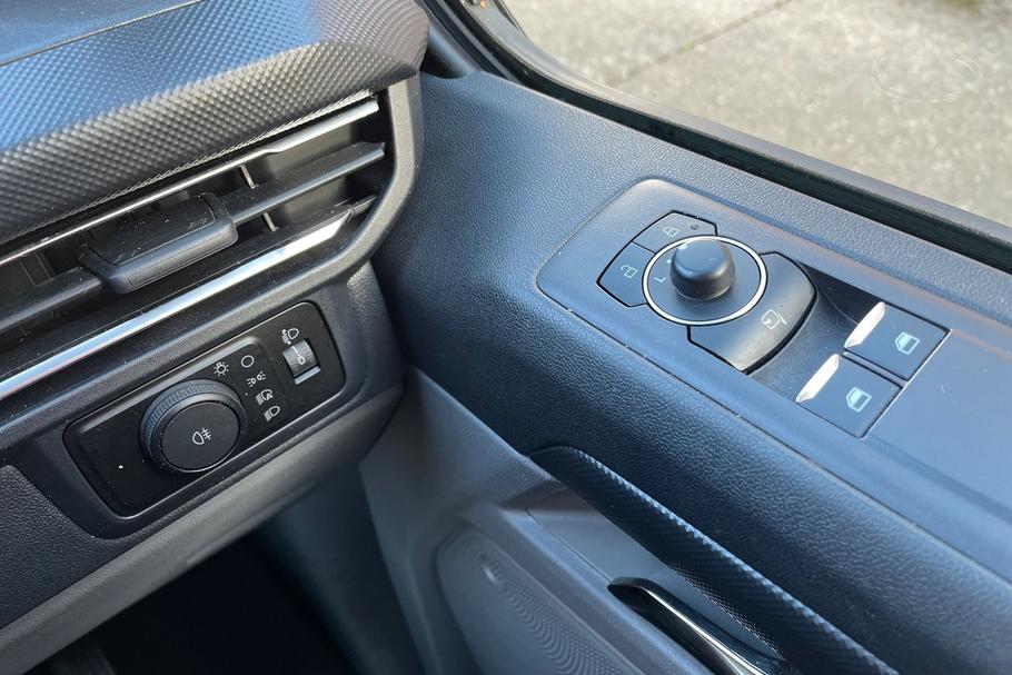 Used Ford TRANSIT CUSTOM 30