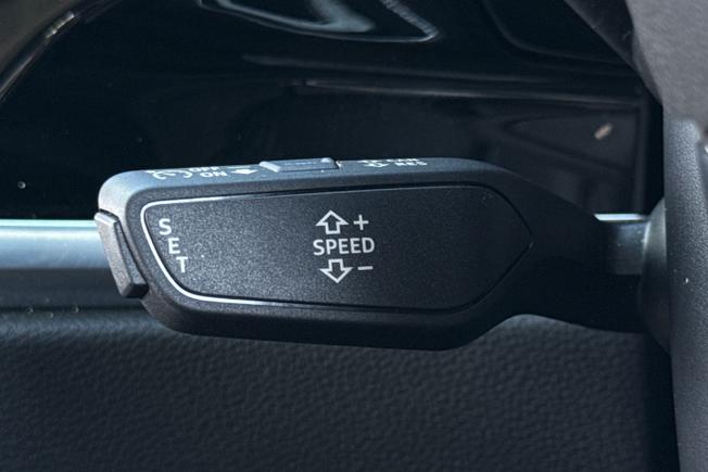 AUDI Q3 Photo 32