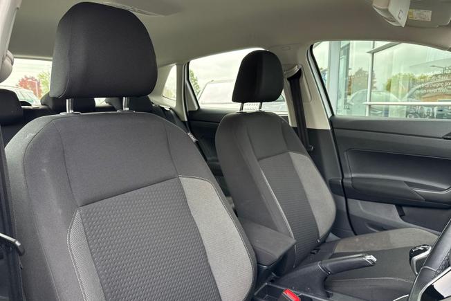 VOLKSWAGEN Polo Photo 31