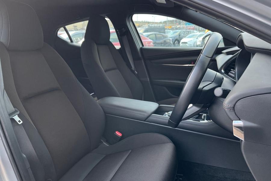Mazda Mazda3 Photo autoimg-9690b1e94befdc236687458b20999f280209b1f3.jpg