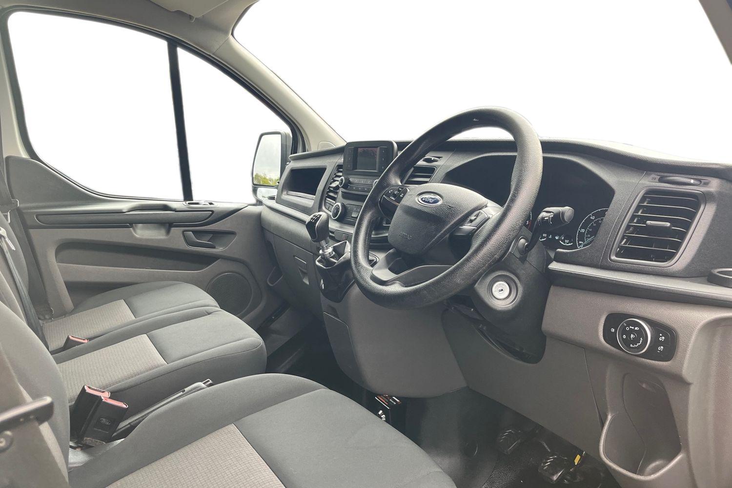 Ford Transit Custom Photo 13