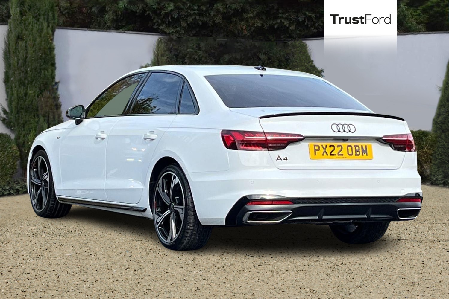 Audi A4 Photo 1