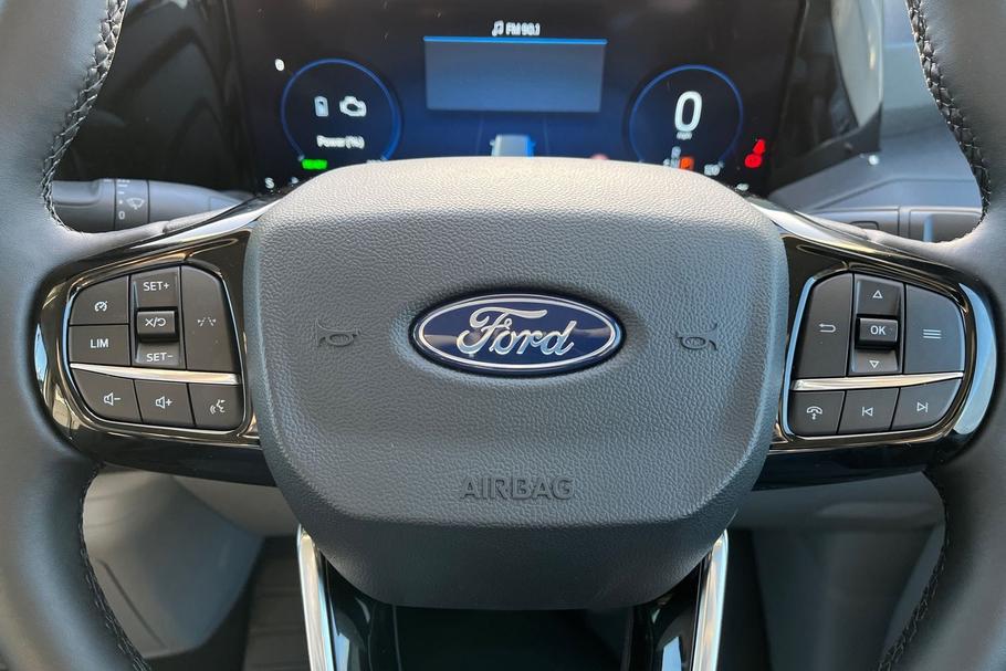 Used Ford TRANSIT CUSTOM 7