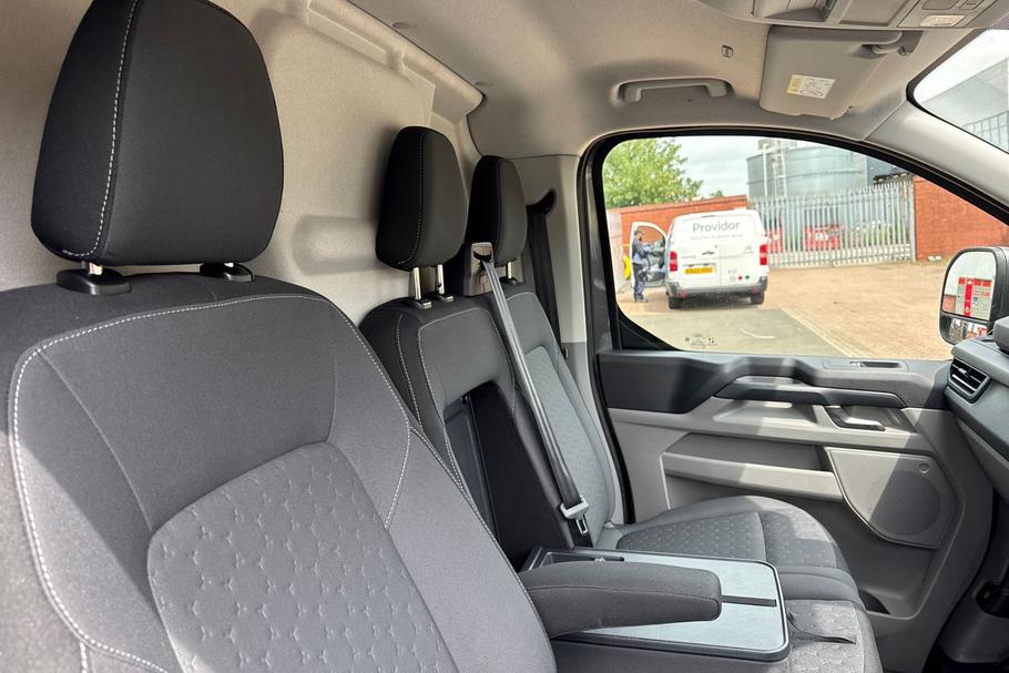 Used Ford E-TRANSIT CUSTOM BL75TTK 27