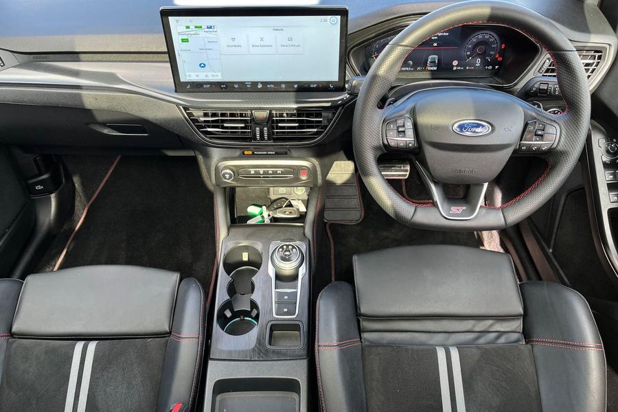 Ford FOCUS Photo autoimg-96a14d7624a59442367c63c961ae412943023720.jpg