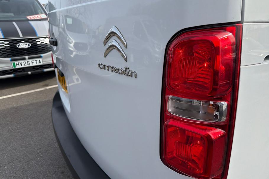 Used Citroen Dispatch MC72KXO 40