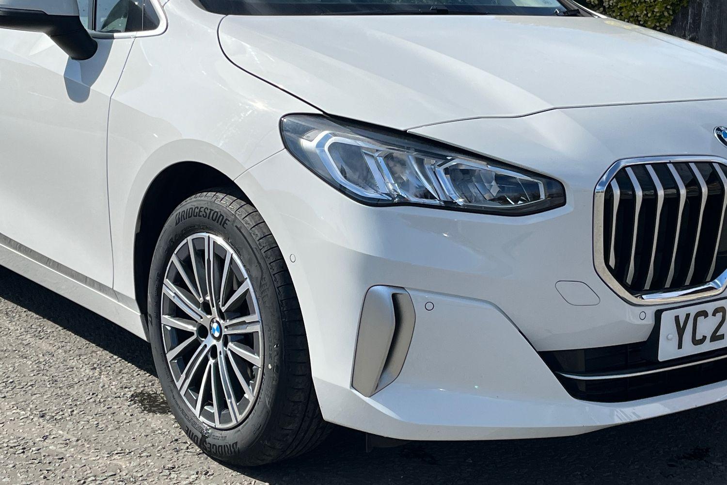 BMW 2 SERIES Photo 26
