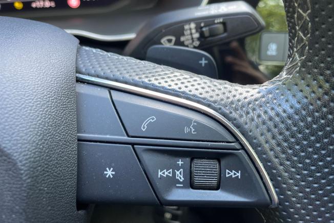 AUDI Q3 Photo 17