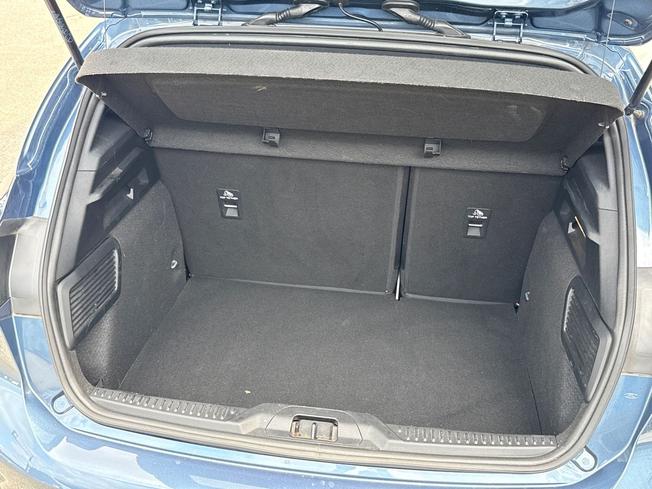 FORD Focus Photo 12