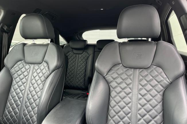 AUDI Sq5 Photo 21