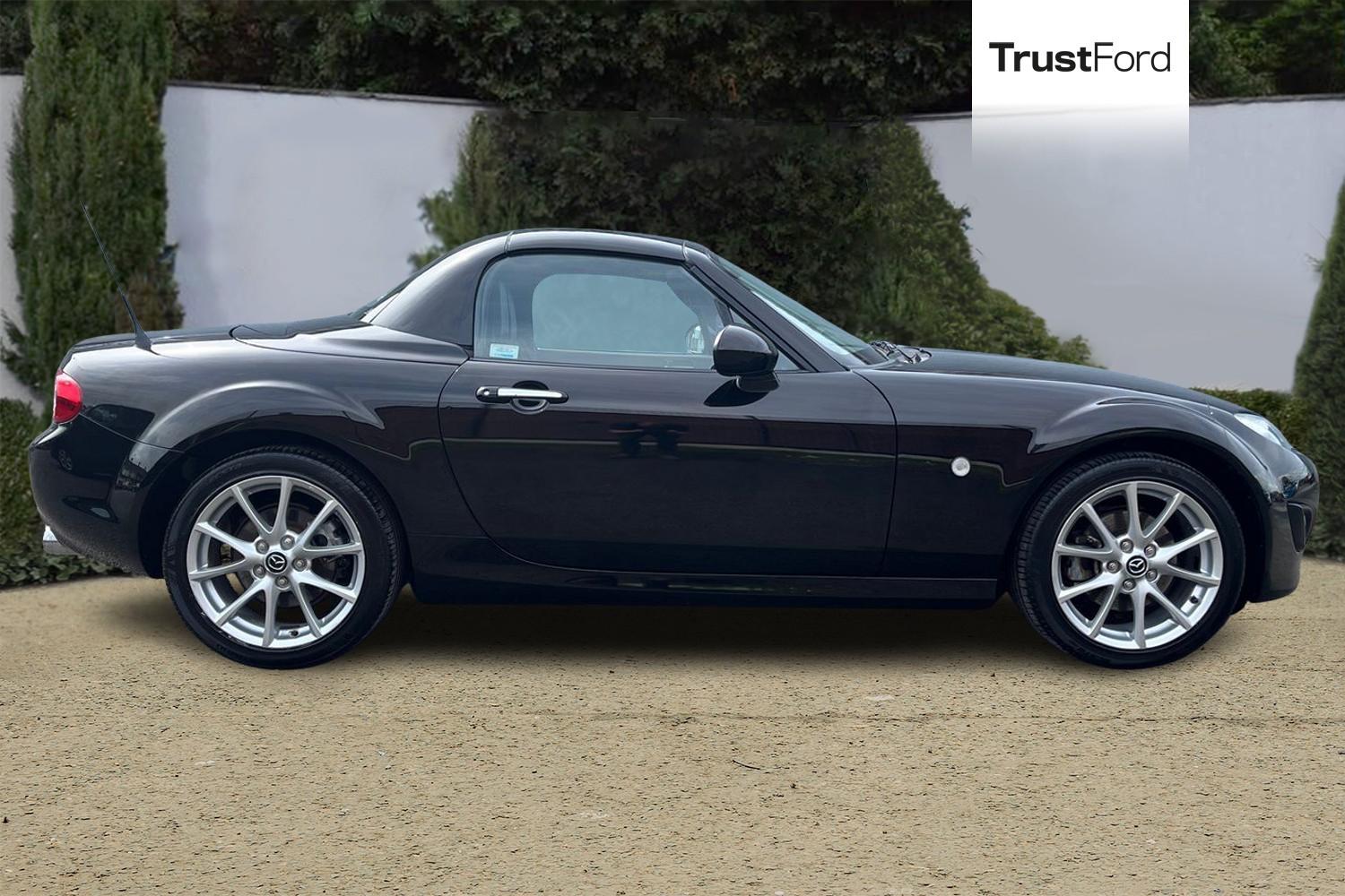 Mazda Mx-5 Roadster Coupe 2.0i Sport Tech 2dr Photo 2
