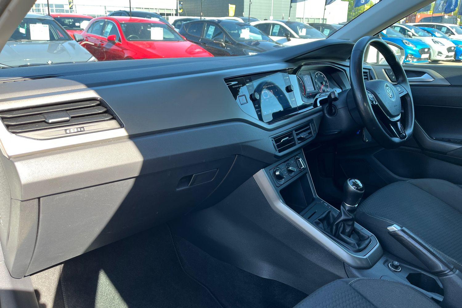 Volkswagen Polo Photo 17