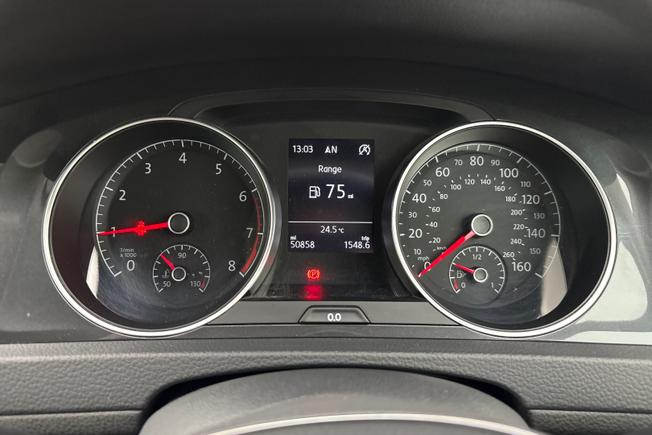 VOLKSWAGEN Golf Photo 15
