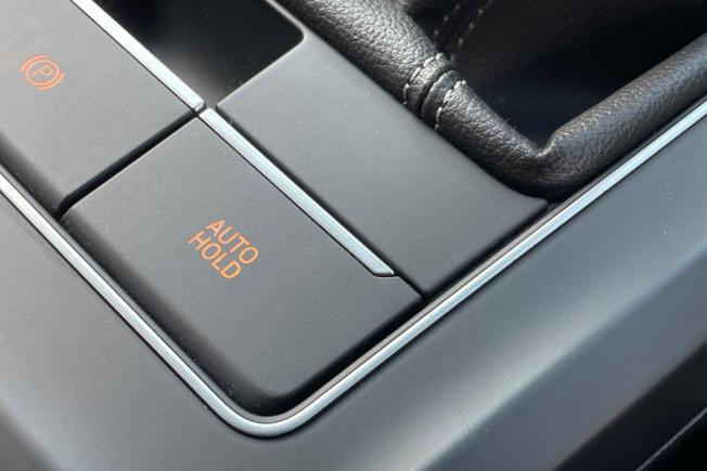 VOLKSWAGEN Golf Photo 43