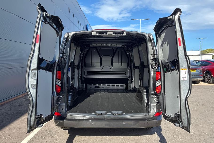 Used Ford TRANSIT CUSTOM SW26GWV 6