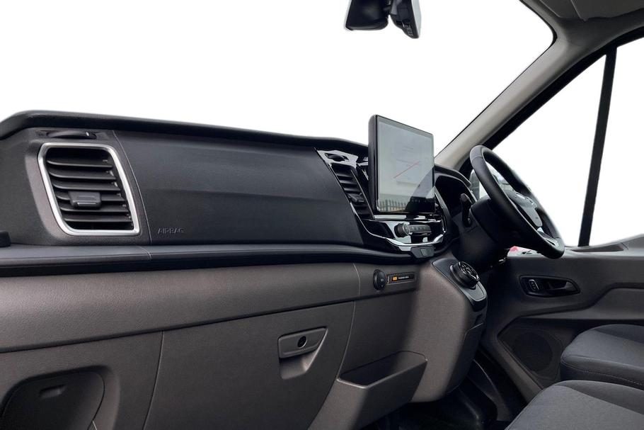 Used Ford E-TRANSIT 4