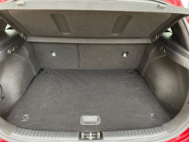 KIA CEED Photo 12