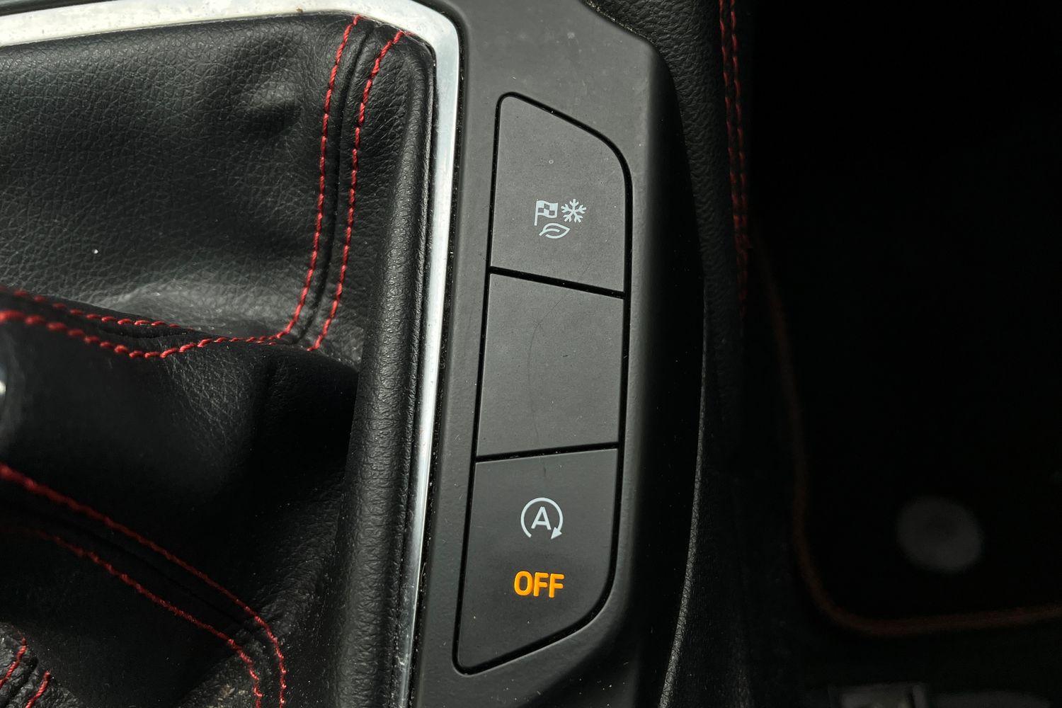 Ford Kuga Photo 34