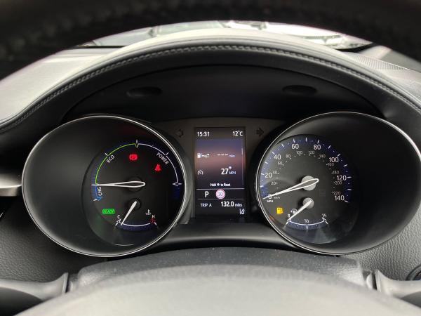 Toyota C-HR Photo autoimg-96c048f57361da7627509cc131919a61c78aa5d5.jpg