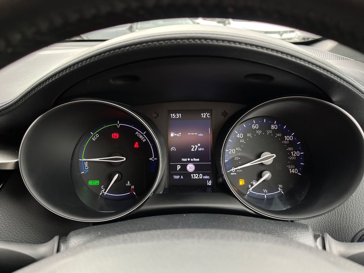 Toyota C-HR Photo 41