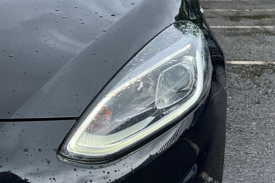 Ford FIESTA Photo autoimg-96c574f4a6fa3cdc81af0079d149ffc1d934635b.jpg