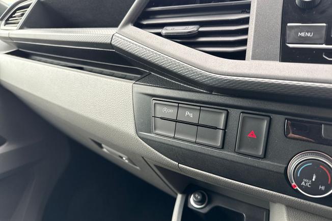 VOLKSWAGEN Transporter Photo 38