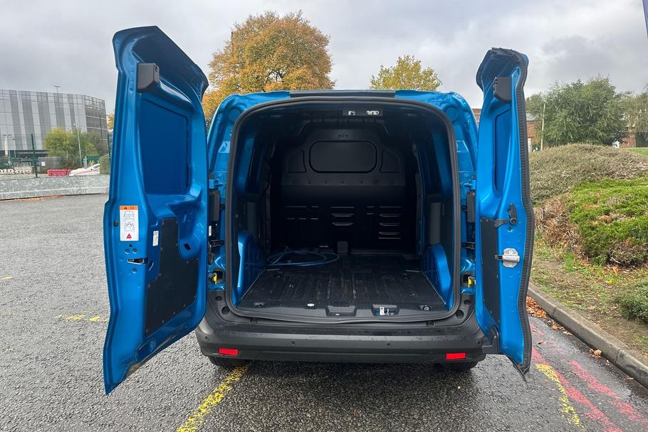 Used Ford E-TRANSIT COURIER 6