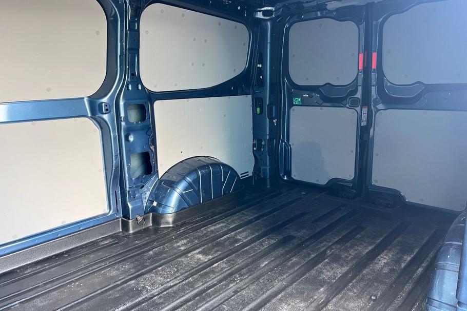 Used Ford TRANSIT CUSTOM WT24ACZ 4