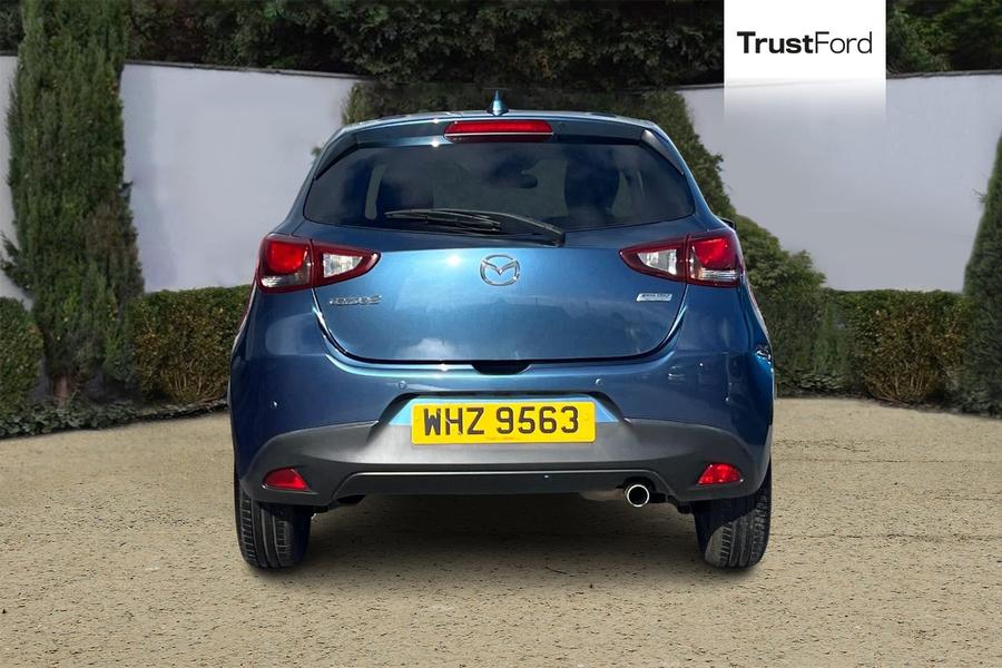 Mazda 2 Photo autoimg-96ce126c6a7f3615e272cd22f42cc3c0f504a211.jpg