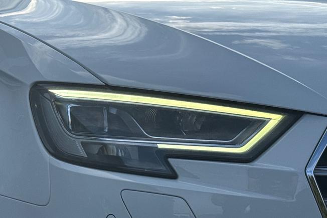 AUDI S3 Photo 19
