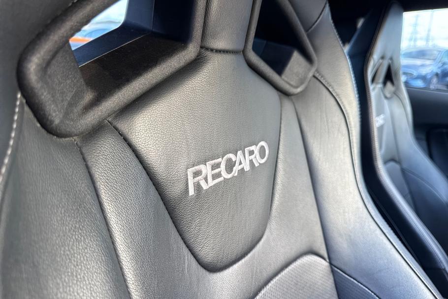 Used Ford MUSTANG 24