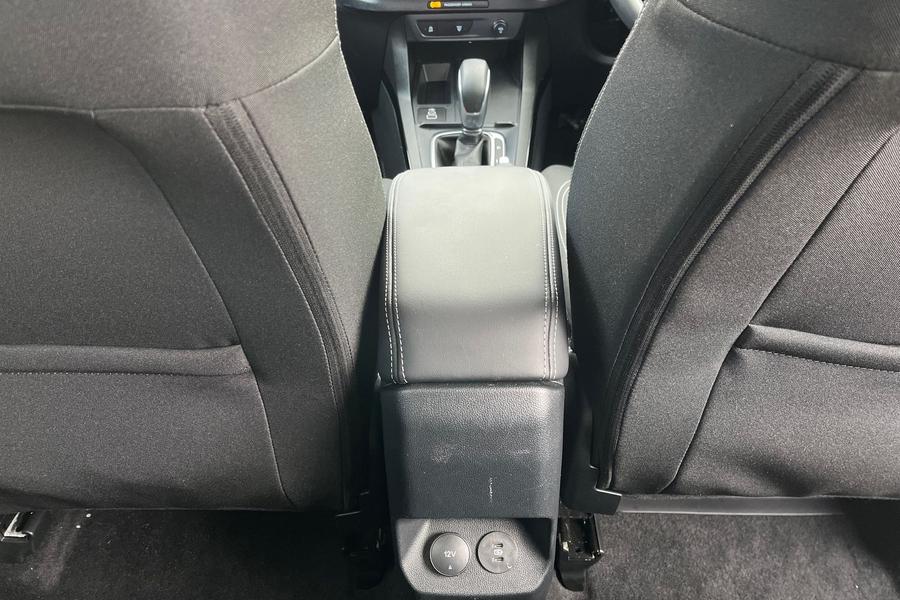 Ford PUMA Photo autoimg-96d6631e6b7c163747ec5983bc2a611366974066.jpg