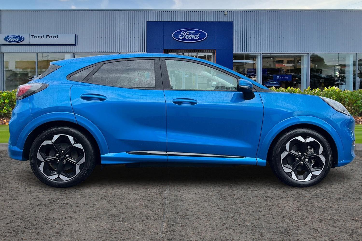 Ford Puma Gen-E Photo 2