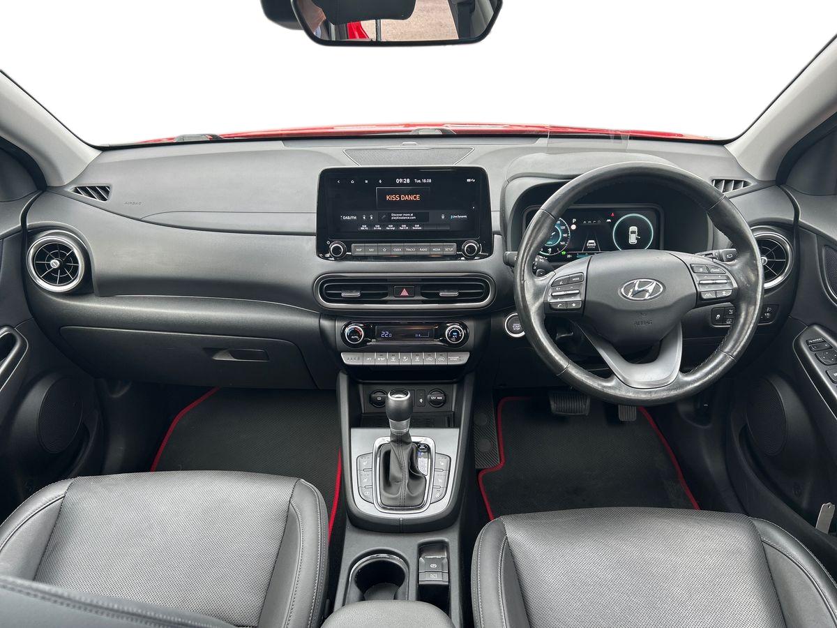 Hyundai KONA Photo 8