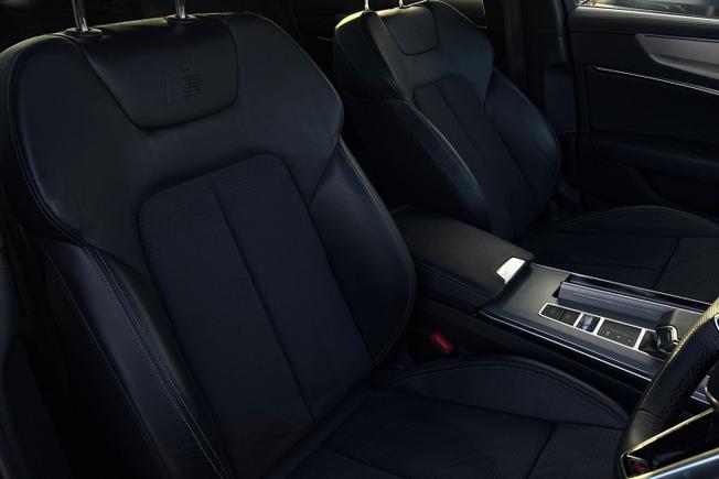 AUDI A6 Photo 27