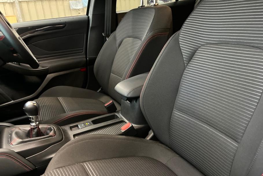 Used Ford Focus XRZ1312 19