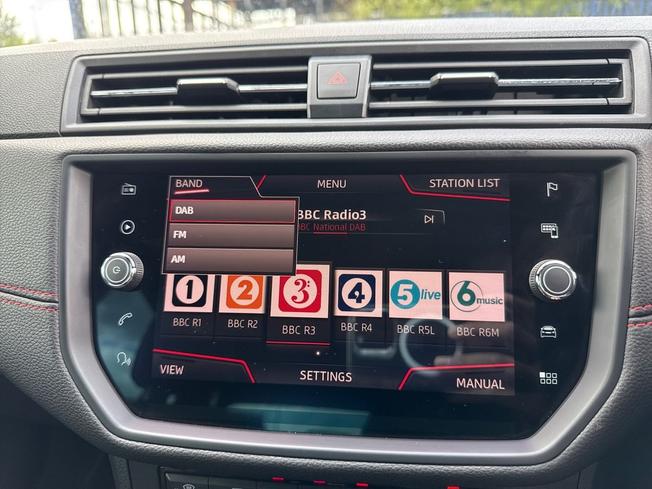 SEAT ARONA Photo 31