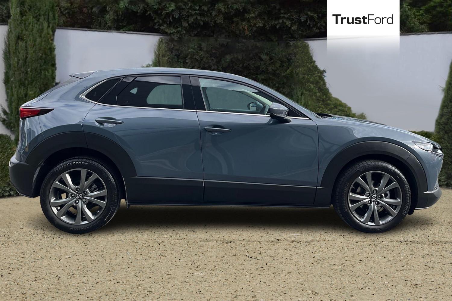 Mazda CX-30 Photo 2