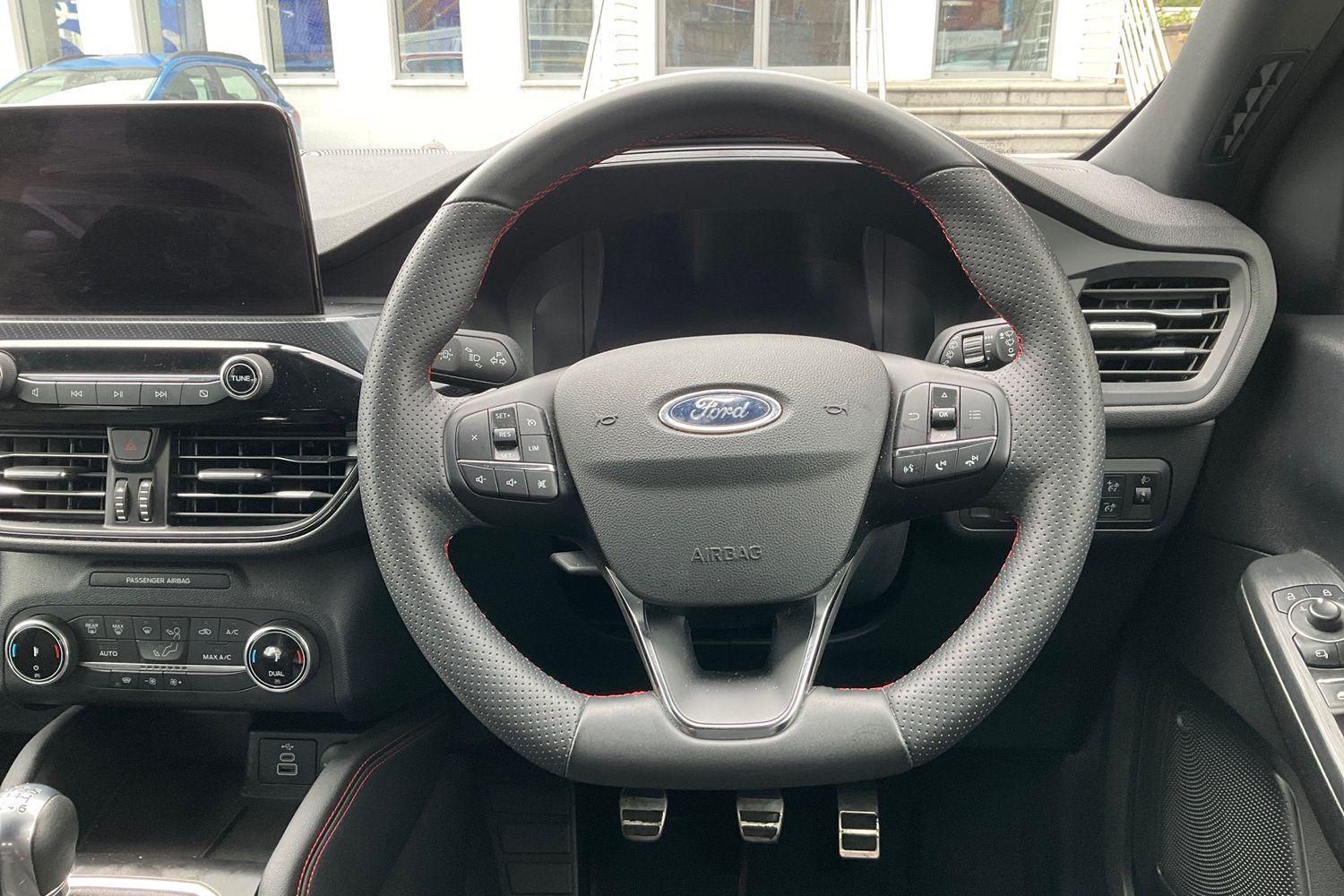 Ford KUGA Photo 11