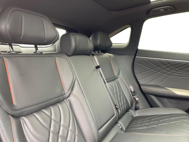 CHANGAN Deepal S07 Photo 9