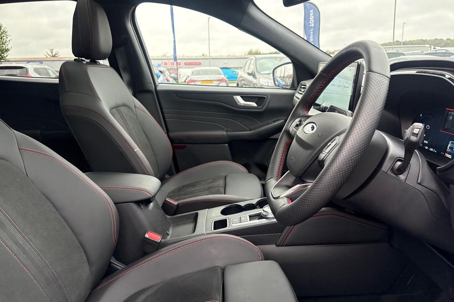Ford KUGA Photo autoimg-97039353a1a579a6bcc4b433baa1495da1771e2b.jpg