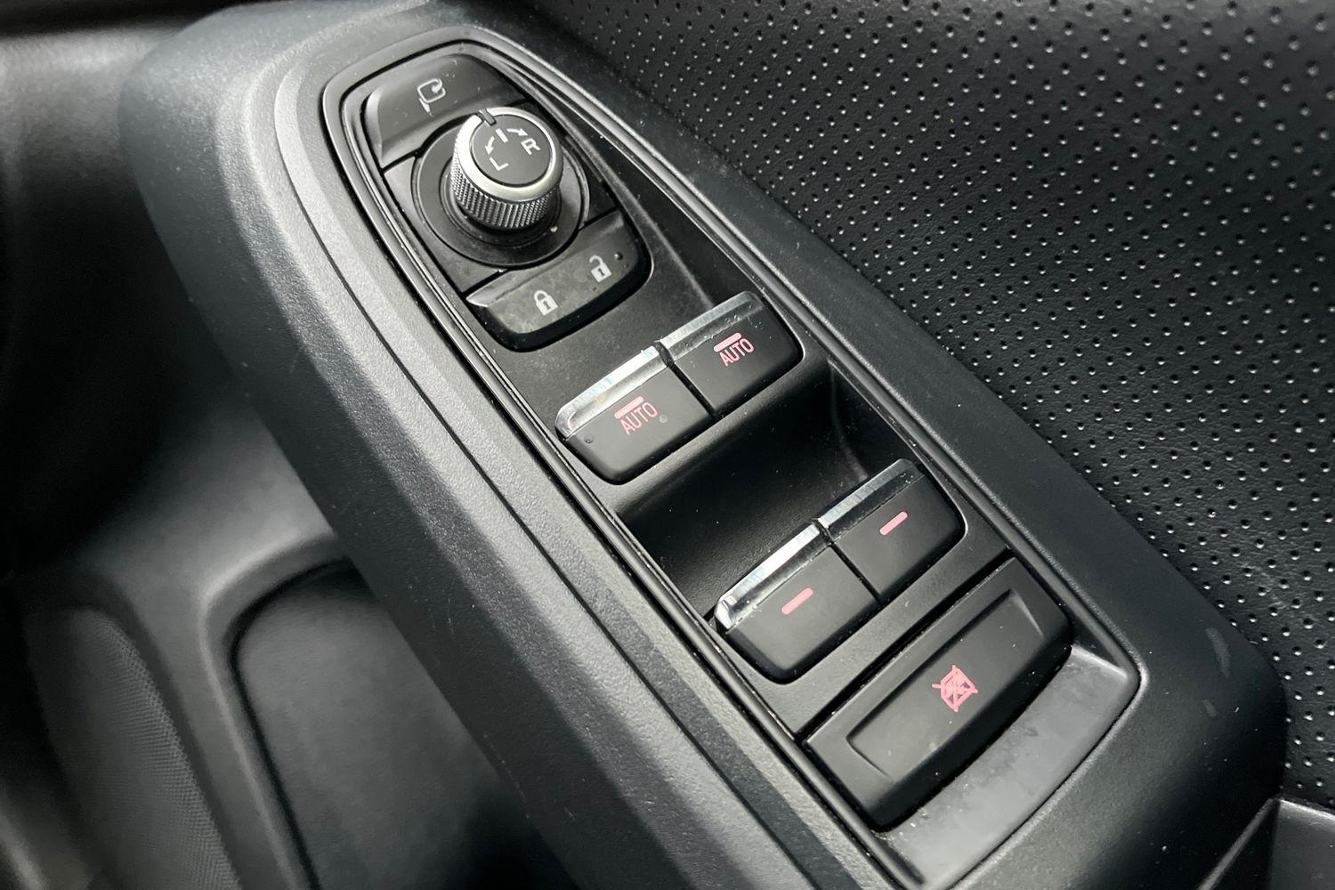 Subaru XV Photo 15