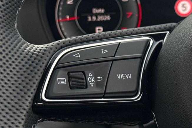 AUDI Q2 Photo 16