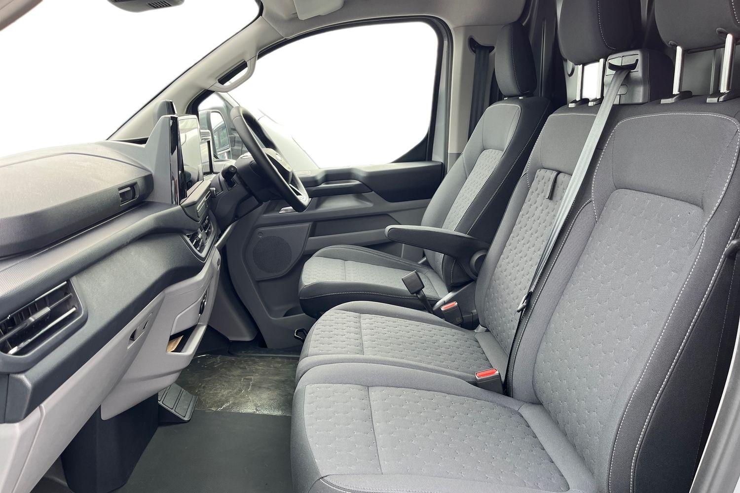Ford Transit Custom Photo 9