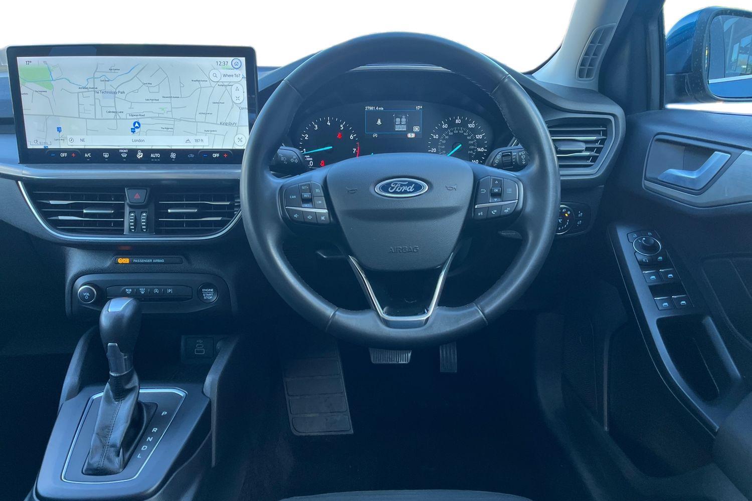 Ford Focus Photo 10