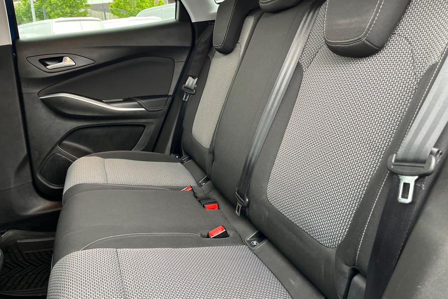 Vauxhall GRANDLAND X Photo autoimg-970e9cf0f7eeb517a7cb129aefafa87abd79f97e.jpg